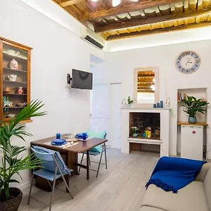 Colosseum/panisperna Nina With Terrace Apartamento Roma